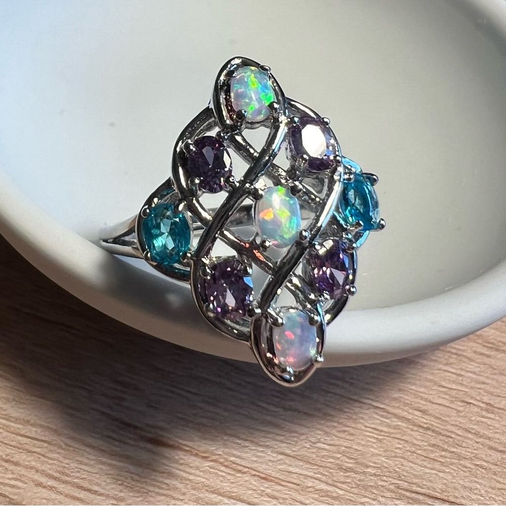 Silver Estate Ring Simulated Opal, Amethyst, Blue Topaz Size 7.5 - Picture 4 of 7